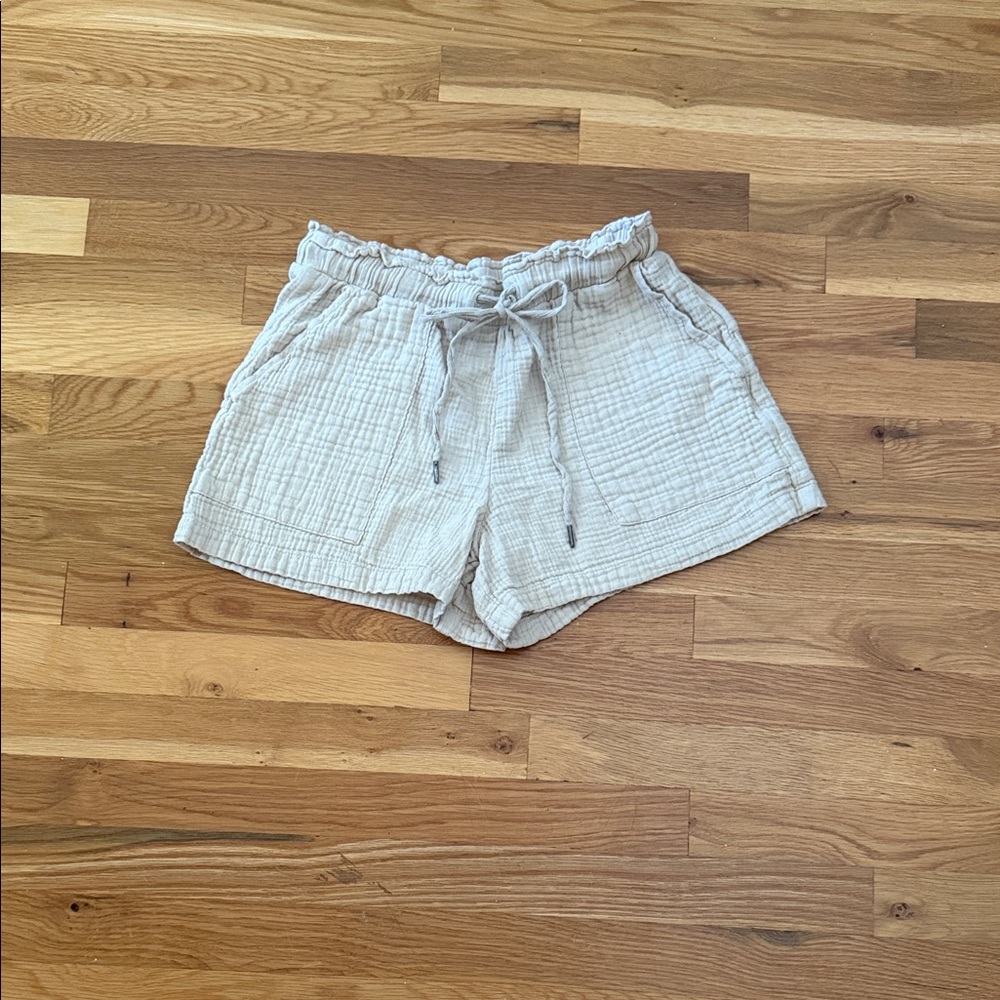 Gap Women's Gauze Tan Shorts